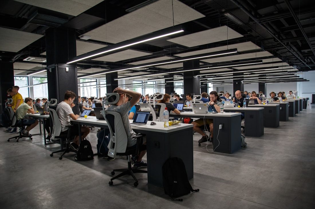MK官网 APP 数据面板示意